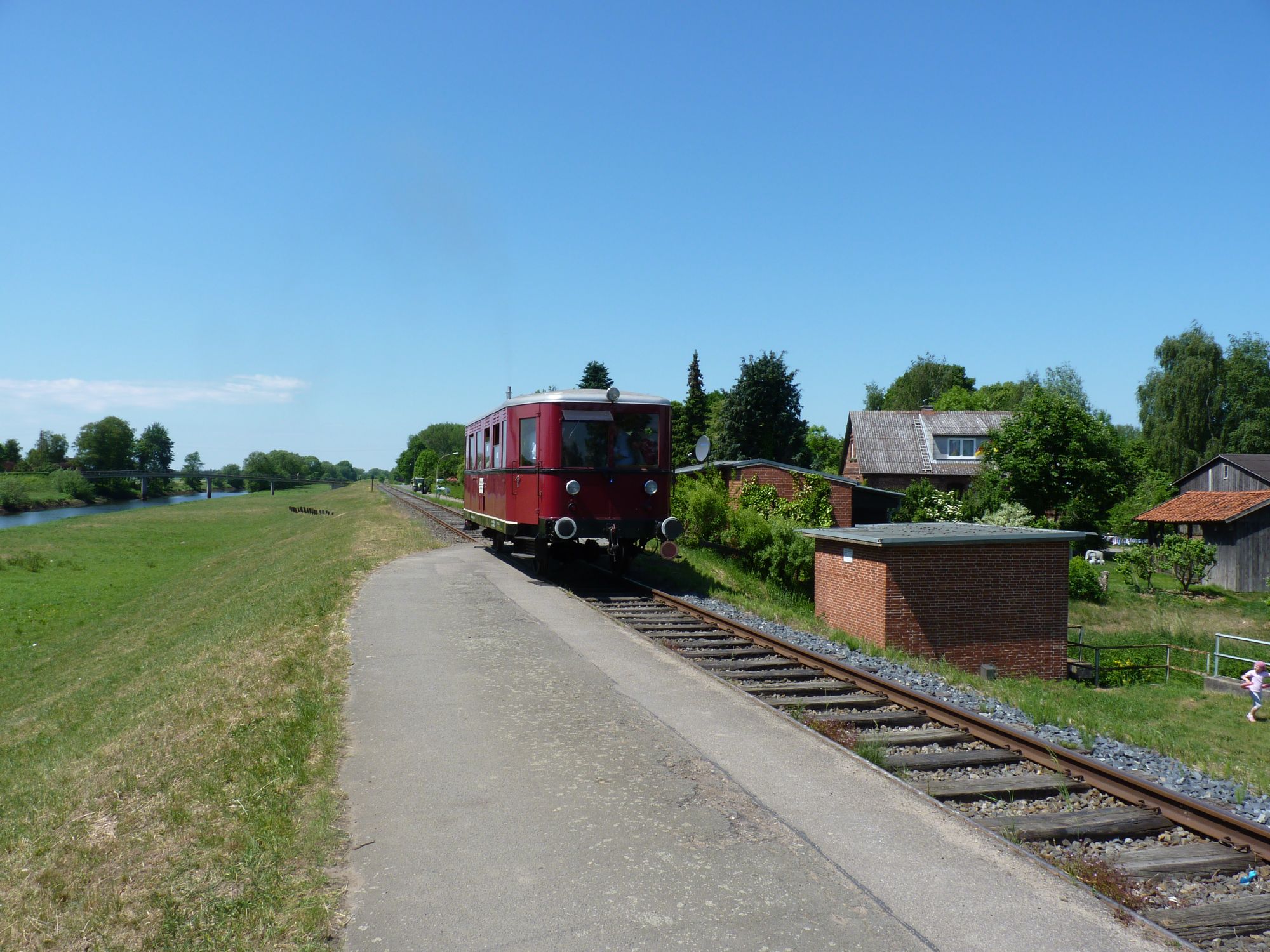 Weiter geht\'s in Richtung Mover avlelbmarschbahn017