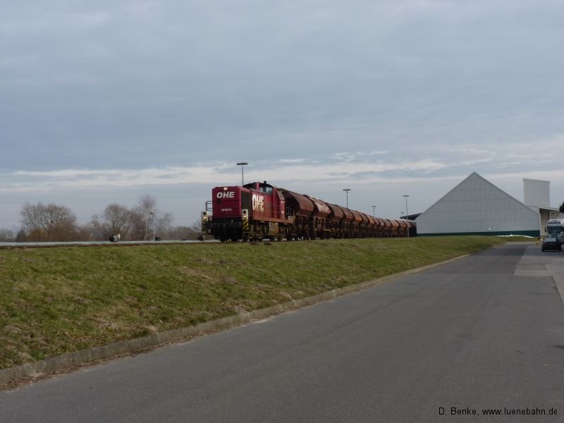 OHE 160075 beim Kaliumschlag in Tönnhausen. elbmarschbahngal008