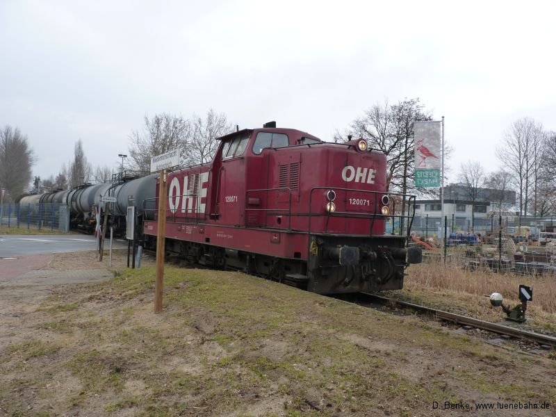 OHE 120071 in Niedermarschacht-Achterdeich elbmarschbahngal009