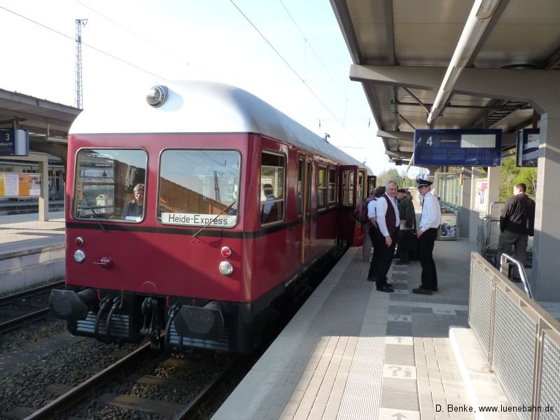 AVl GDT 0518 im DB-Bahnhof Lüneburg geestrandbahngal002