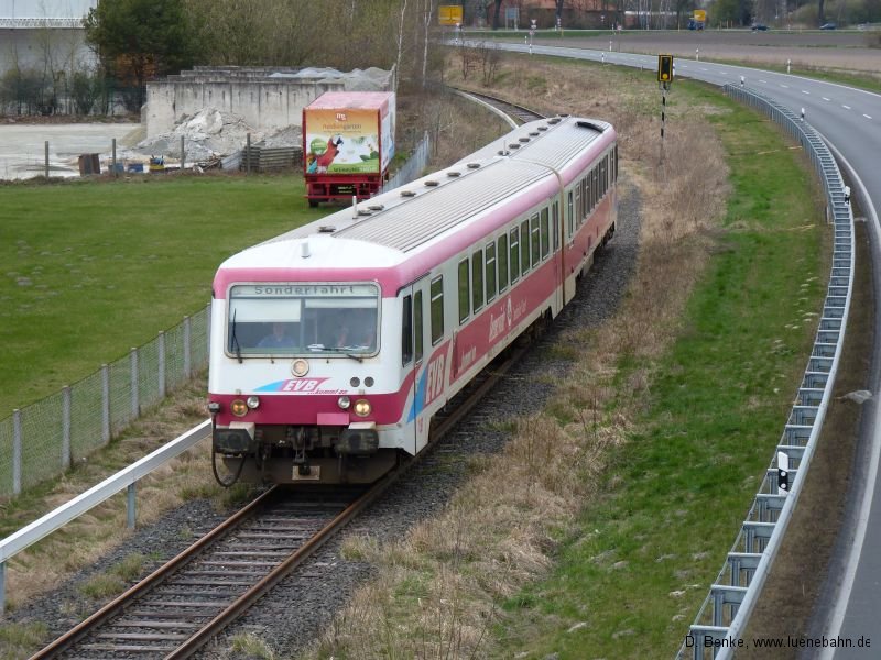 In Lüchow konnte diese Aufnahme von einer Fußgängerbbrücke aus gemacht werden. jeetzeltalbahn011